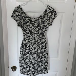 Black and white floral-printed dress